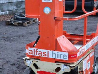 2014-jlg-1230es-1394186-44284707