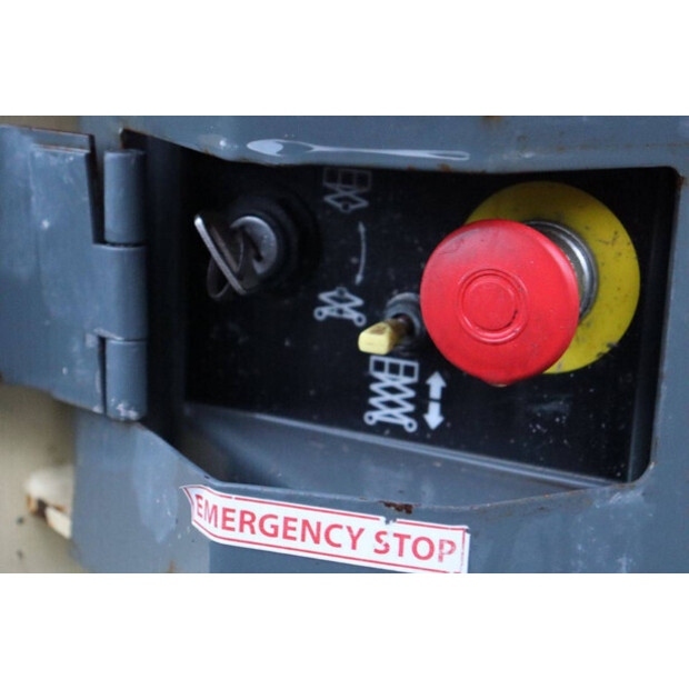 2014 جيه ال جي 1230ES-44284713