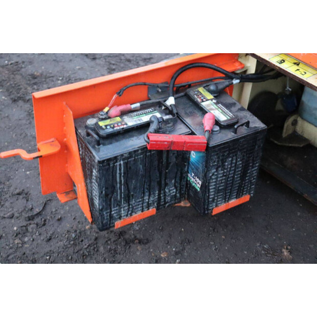 2014 جيه ال جي 1230ES-44284716