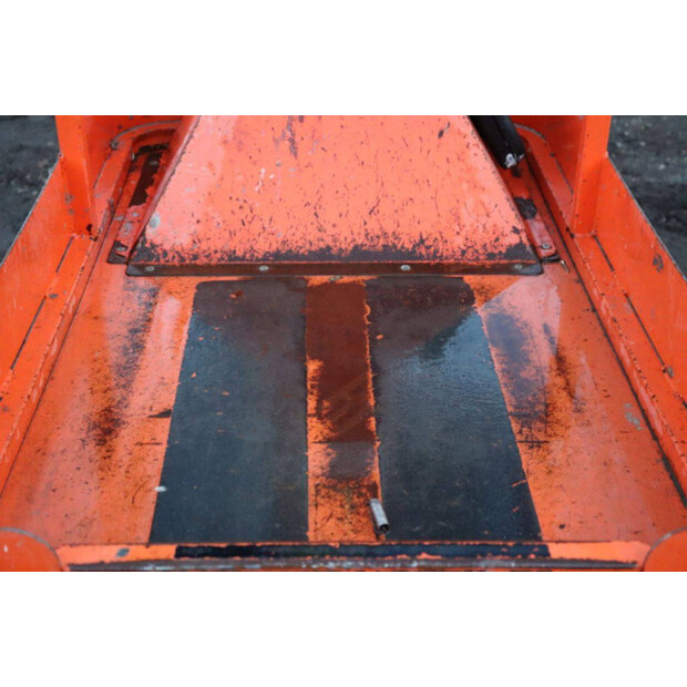 2014 جيه ال جي 1230ES-44284722