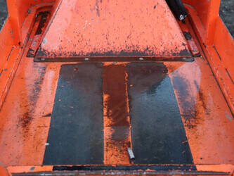 2014-jlg-1230es-1394186-44284722