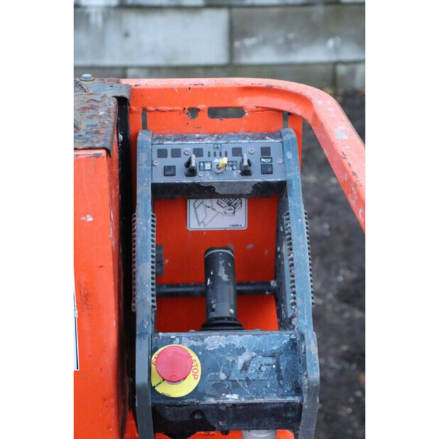 2014 جيه ال جي 1230ES-44284723