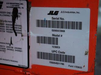 2014-jlg-1230es-1394186-44284724