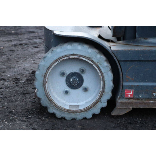 2015 ايه تي ان Piaf 880R-44284745