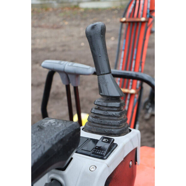 2024 إف إف إندستريال ME18-44284823