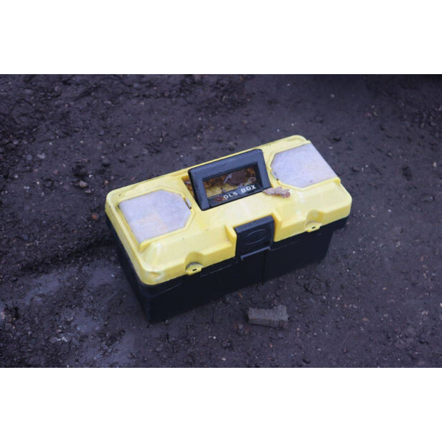 2024 إف إف إندستريال ME18-44284830