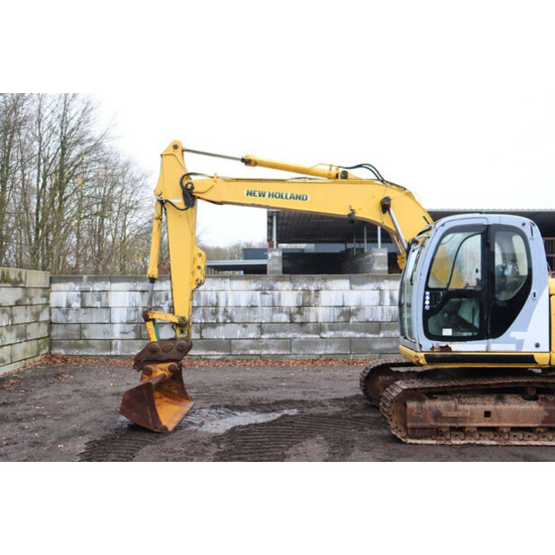 2010 New Holland E115SR-44284899