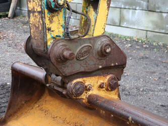 2010-new-holland-e115sr-1394190-44284905