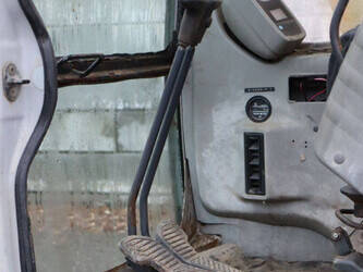 2010-new-holland-e115sr-1394190-44284920