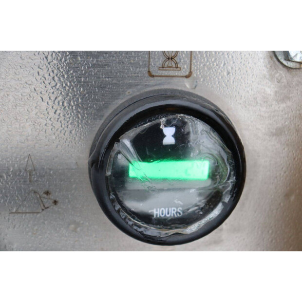 2025 ماك برو MP-S805-44284994