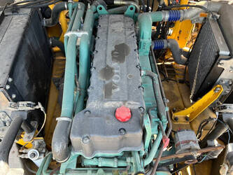 2001-volvo-a40d-1394195-44285072