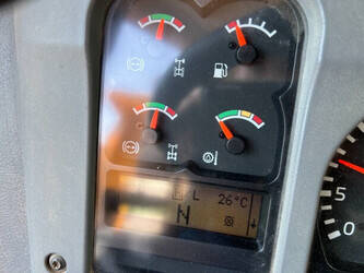 2001-volvo-a40d-1394195-44285100