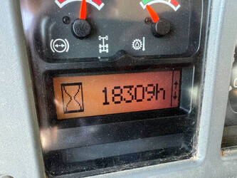 2001-volvo-a40d-1394195-44285102