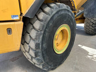 2001-volvo-a40d-1394195-44285121