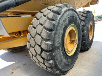 2001-volvo-a40d-1394195-44285123