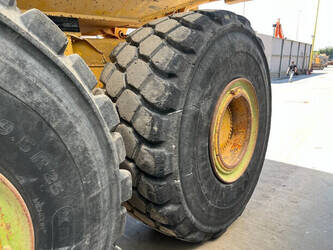 2001-volvo-a40d-1394195-44285125