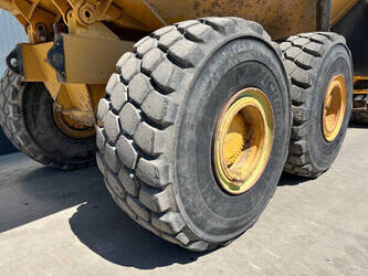 2001-volvo-a40d-1394195-44285126