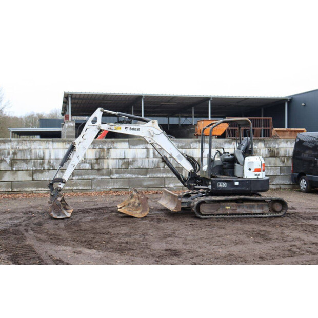 2016 BOBCAT E50-44285500