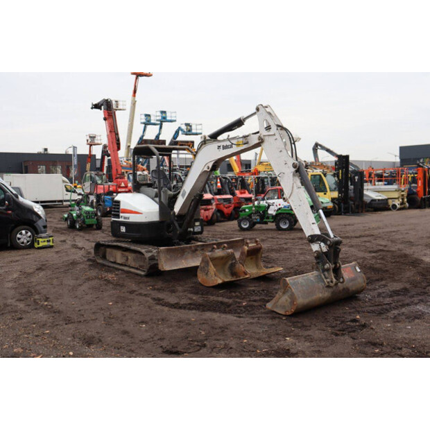 2016 BOBCAT E50-44285506