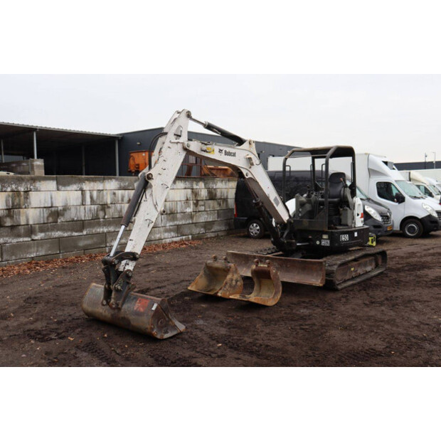 2016 BOBCAT E50-44285508