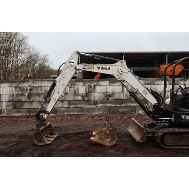 2016 BOBCAT E50-44285509