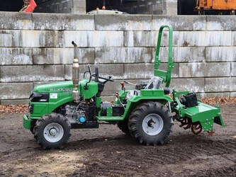 صورة ل تراكتورات زراعية 2024 GREENSTAR MK20