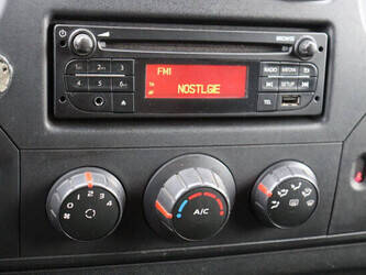 2017-renault-master-1394224-44285801