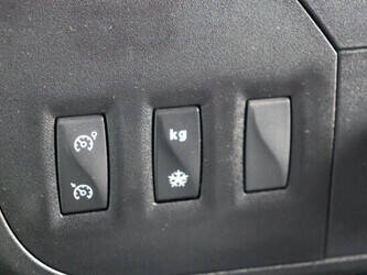 2016-renault-master-1394226-44285865