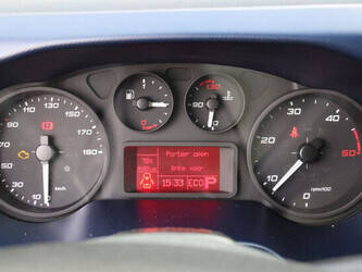 iveco-daily-40c21-44285931