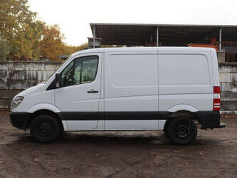 2011-mercedes-benz-sprinter-1394231-44285954
