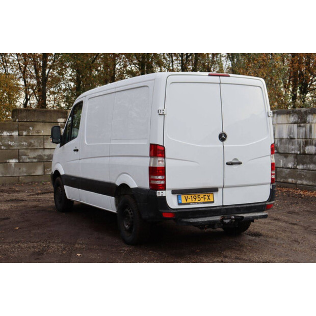 2011 Mercedes-Benz SPRINTER-44285956