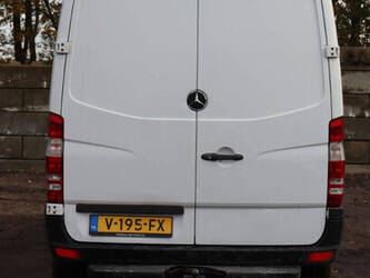 2011-mercedes-benz-sprinter-1394231-44285957