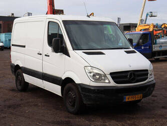 2011-mercedes-benz-sprinter-1394231-44285959