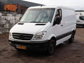2011-mercedes-benz-sprinter-1394231-44285961