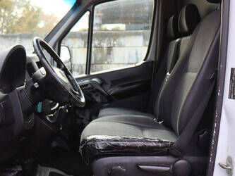 2011-mercedes-benz-sprinter-1394231-44285979