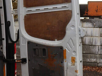 2011-mercedes-benz-sprinter-1394231-44285994