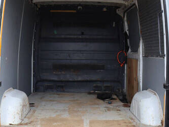 2011-mercedes-benz-sprinter-1394231-44285996