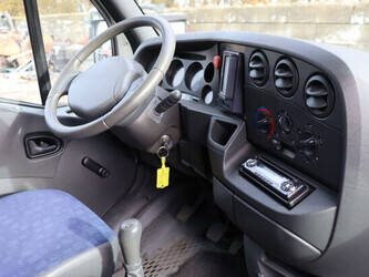 2004-iveco-daily-35s-1394235-44286087