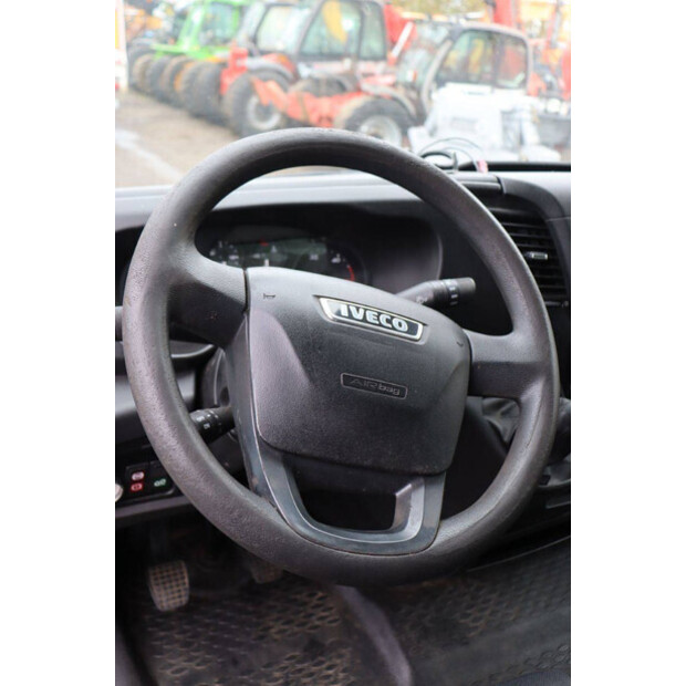 2017 VELDHUIZEN P46-1-44286228