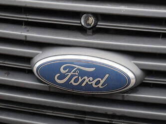 ford-transit-1394251-44286482