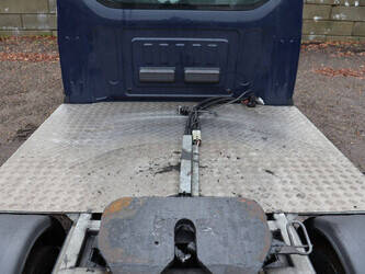 ford-transit-1394251-44286491