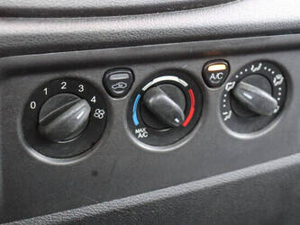 ford-transit-1394251-44286509