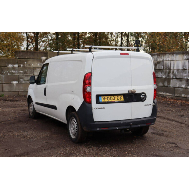 2017 Opel Combo van-44286574