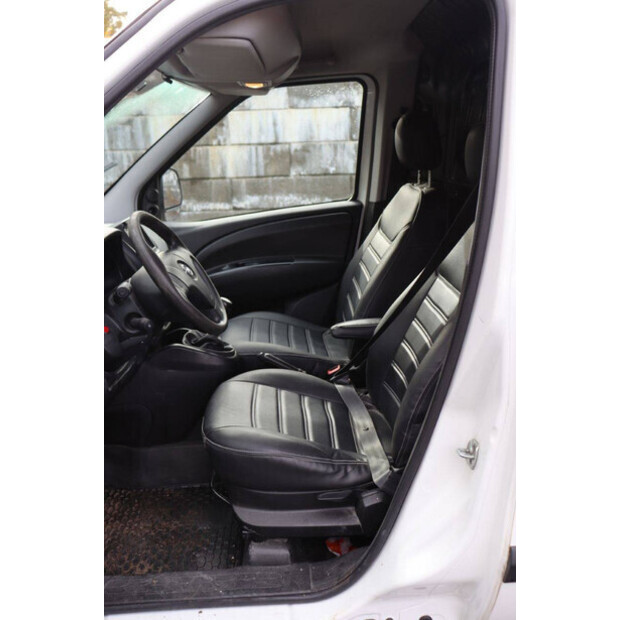 2017 Opel Combo van-44286593