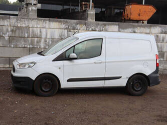 Image de VÉHICULES UTILITAIRES Ford Transit Courier