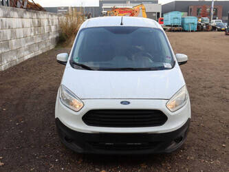 ford-transit-courier-1394258-44286646