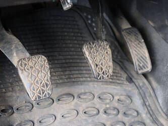 ford-transit-courier-1394258-44286660