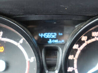 ford-transit-courier-1394258-44286675