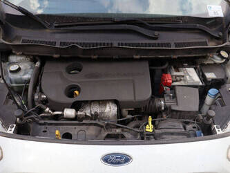 ford-transit-courier-1394258-44286687