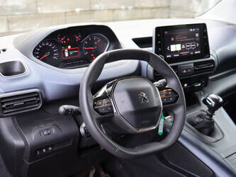 peugeot-rifter-1394262-44286755